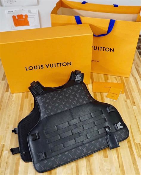 louis vuitton vest On Sale 